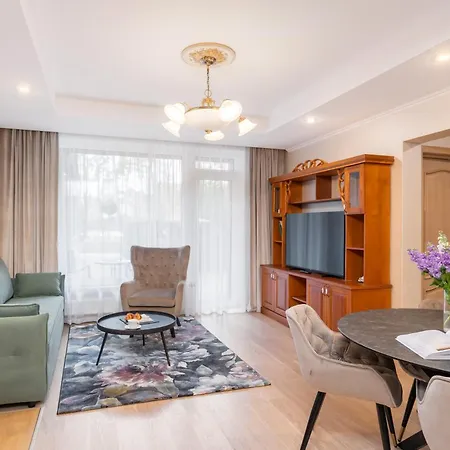 Alvine Family Apart Otel 4*
